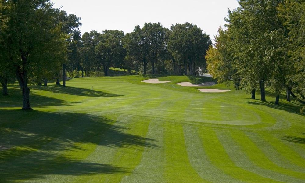Hole #9 Par 4 390 Yards
