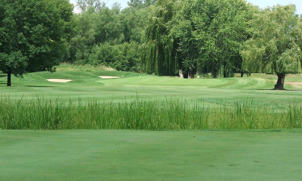 Hole #16 Par 5 520 Yards